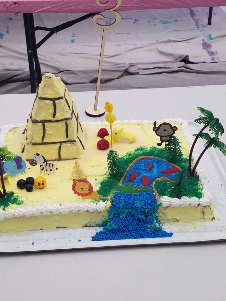 outdoor tent themed cake?