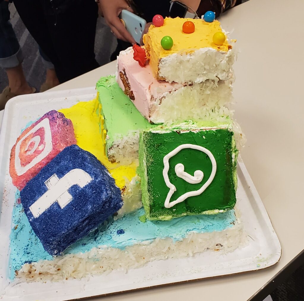 Social media cakes
