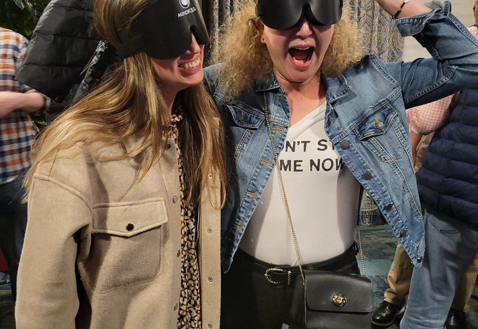 Video Thumb For Dining In The Dark