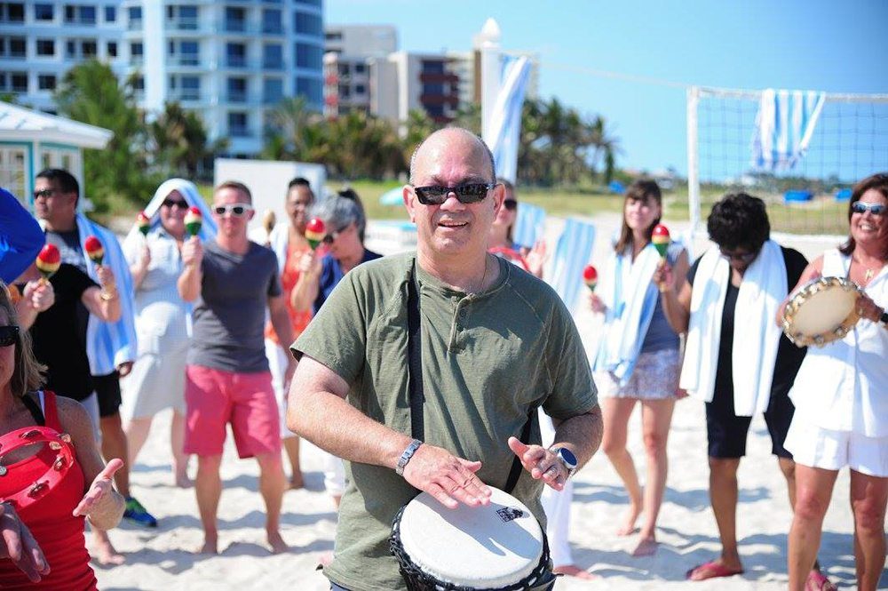 Fun team building activities at the beach