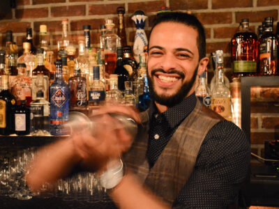 Featured Image For Virtual Happy Hour & Mixology TeamBuilding Category