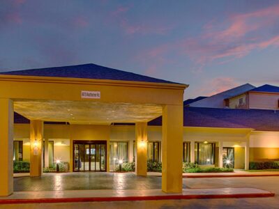 Courtyard by Marriott Houston Westchase Team Building