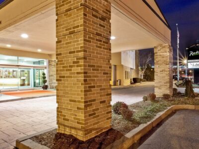 Featured Image For Radisson Hotel Providence Airport Team Building Venue
