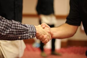 what is employee engagement? effective teamwork - chain reaction