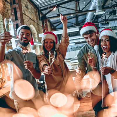 Featured Image For 6 Ways to Throw the Ultimate Office Holiday Party in 2023 Team Building Post