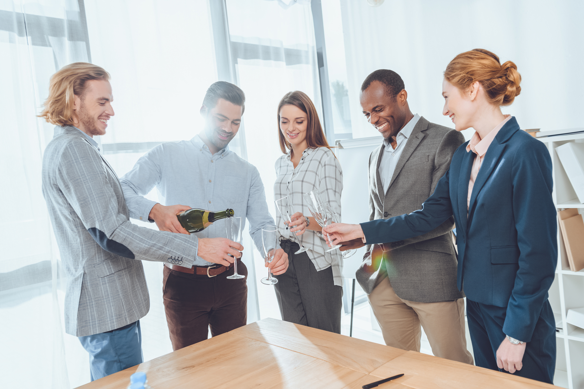 Team Celebrations: 5 Ways to Celebrate At Work This Holiday | TeamBonding