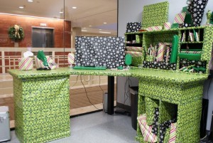 gift-wrapped-office