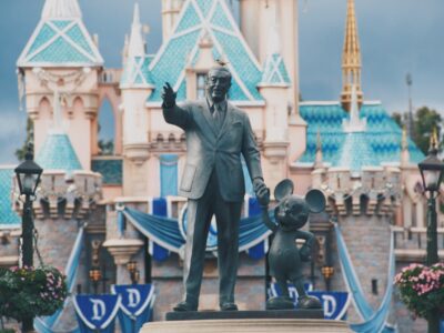 Featured Image For 5 Disney Movie Clips That Showcase Leadership Qualities