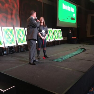 women playing price is right game show thumbnail