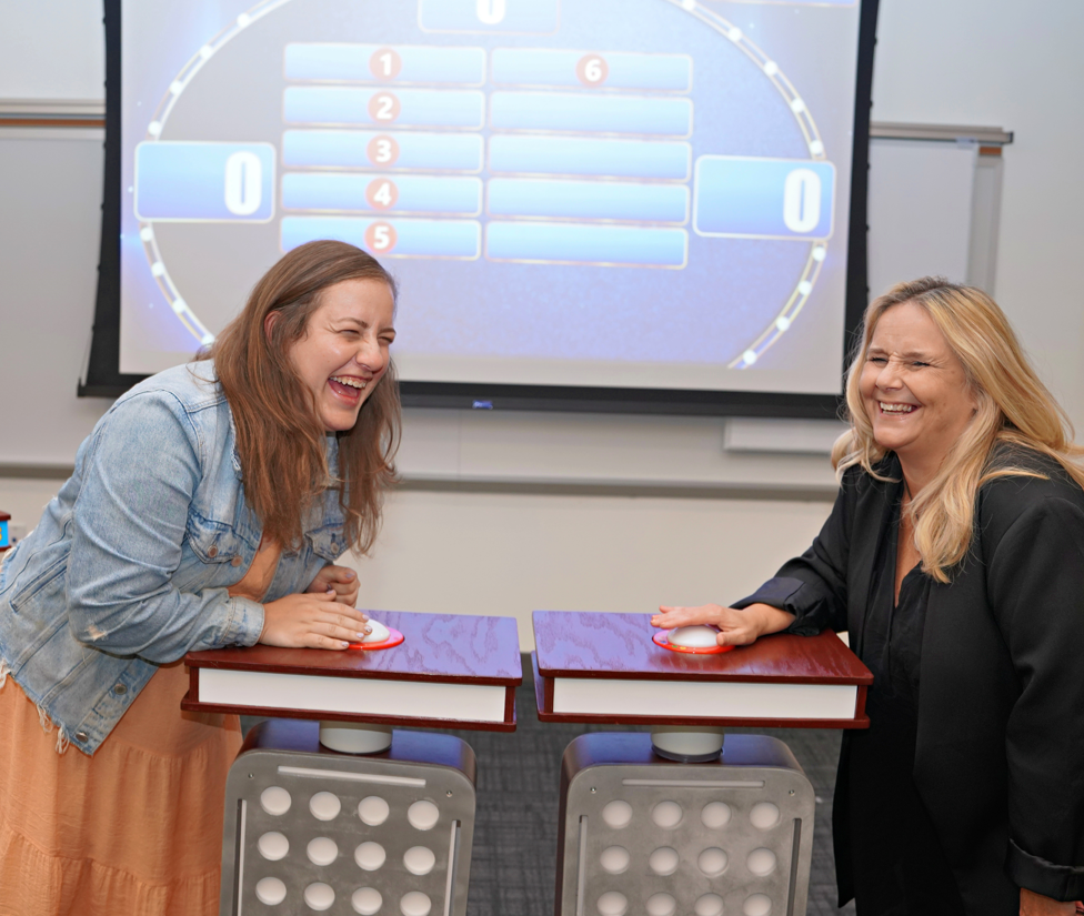 Corporate Feud Survey Game Show TeamBonding