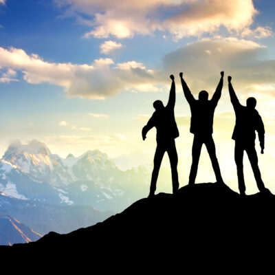 Featured Image For 5 Ways Fear is Affecting You as a Leader Team Building Post