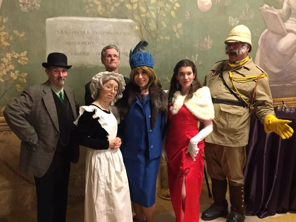 Clue murder mystery theater