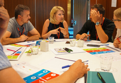 Global Innovation Game with TeamBonding and Catalyst