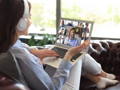 Featured Image For Best Remote Team Huddle Ideas To Boost Morale & Engagement Team Building Post