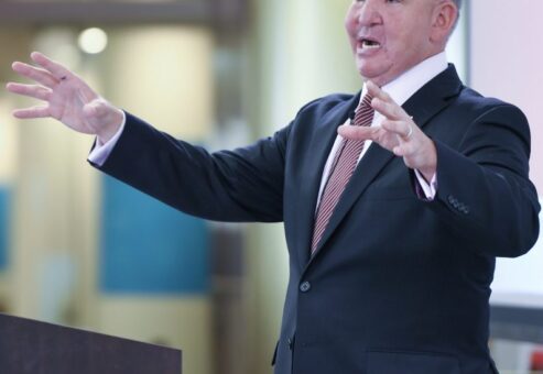 Video Thumb For Justin Constantine