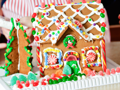Featured Image For Virtual Gingerbread House Hunters with Kits TeamBuilding Category