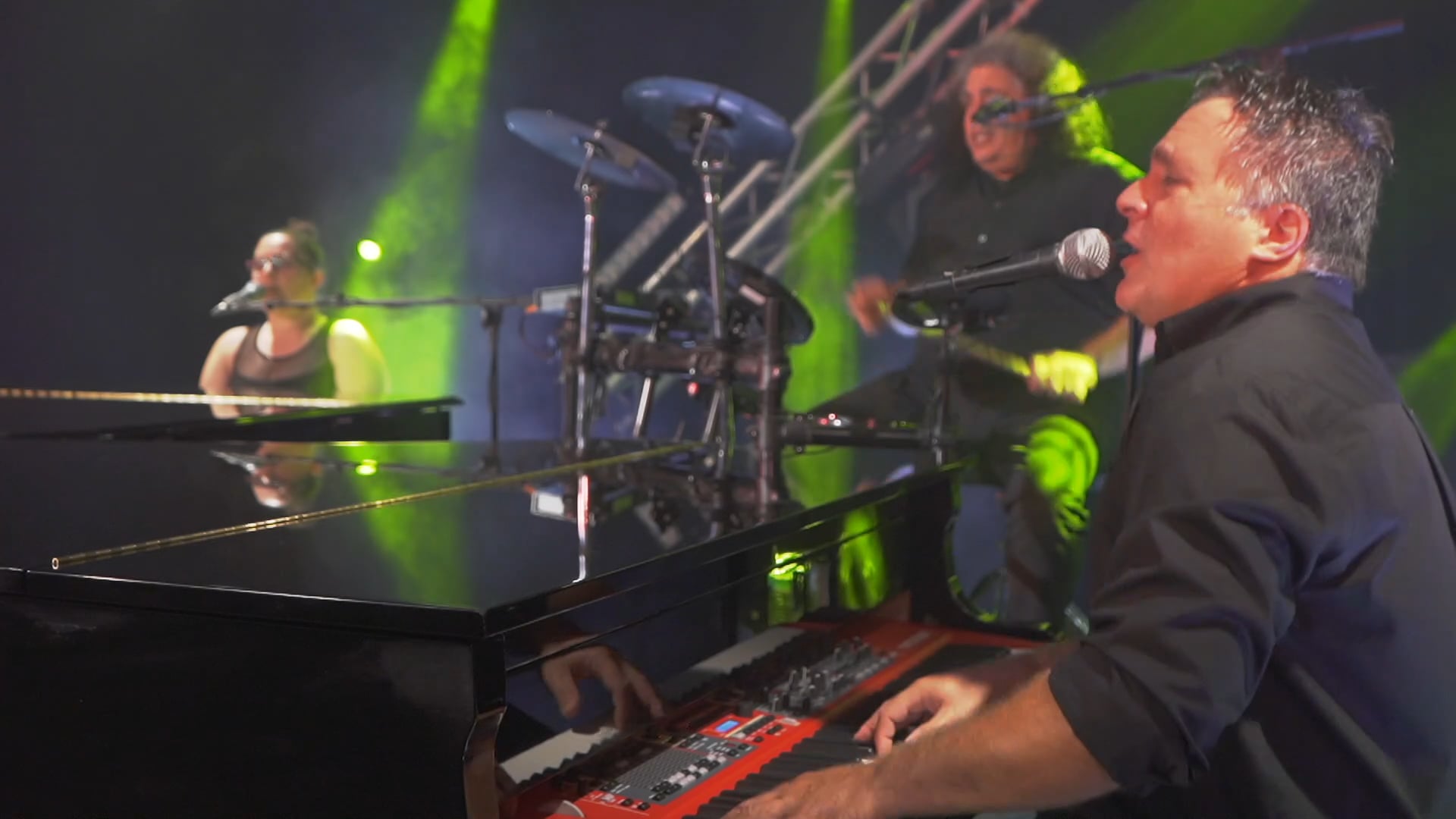 Best Duelling Piano Songs for Unique Performances