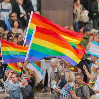 Featured Image For Pride Month Ideas: 5 Ways To Celebrate Pride at Work TeamBuilding Event